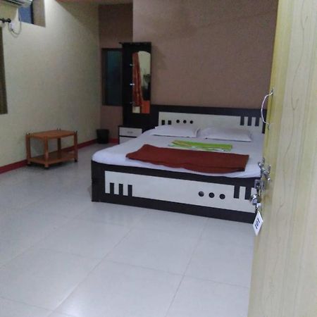 Sai Prasad Guest House Murūd Екстериор снимка