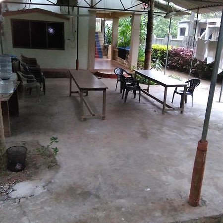 Sai Prasad Guest House Murūd Екстериор снимка