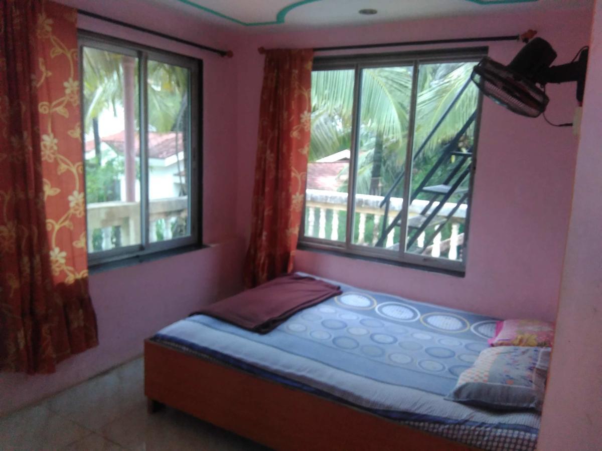 Sai Prasad Guest House Murūd Екстериор снимка